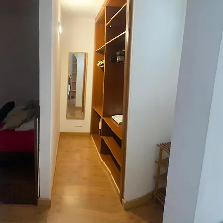 Loma Apartman *